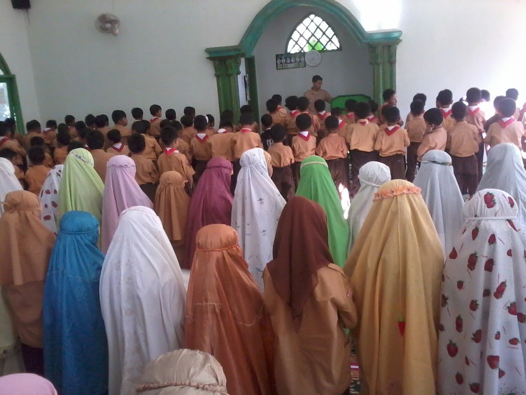 Sholat Dhuha Berjamaah Sholat Dhuha Berjamaah